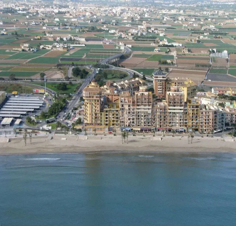Port Saplaya