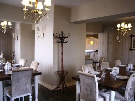 Esadas Hotel