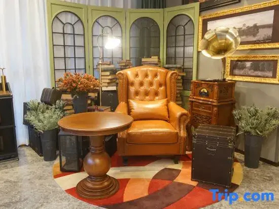 James Joyce Coffetel Hotel (Tianjin Dongli Kaifaqu Subway Station)