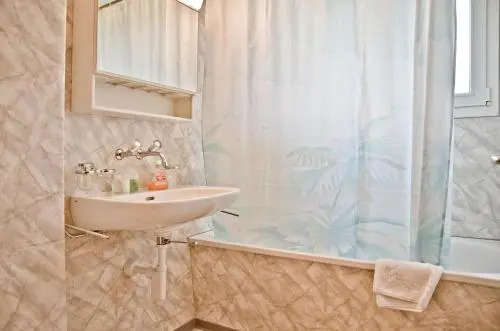Apartment Obem Doregade - GRIWA RENT AG