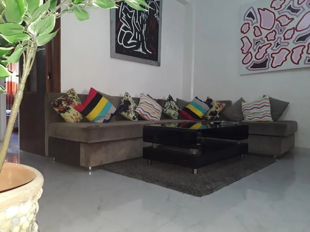Train station apartment Casa Voyageur