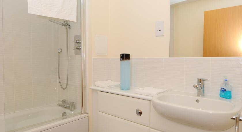 Parkhill Luxury Serviced Apartments - Hilton Campus