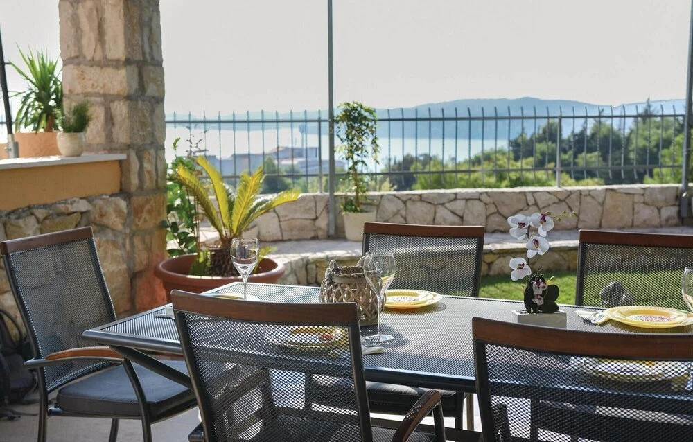 Nice Home in Seget Donji With Wifi and 12 Bedrooms