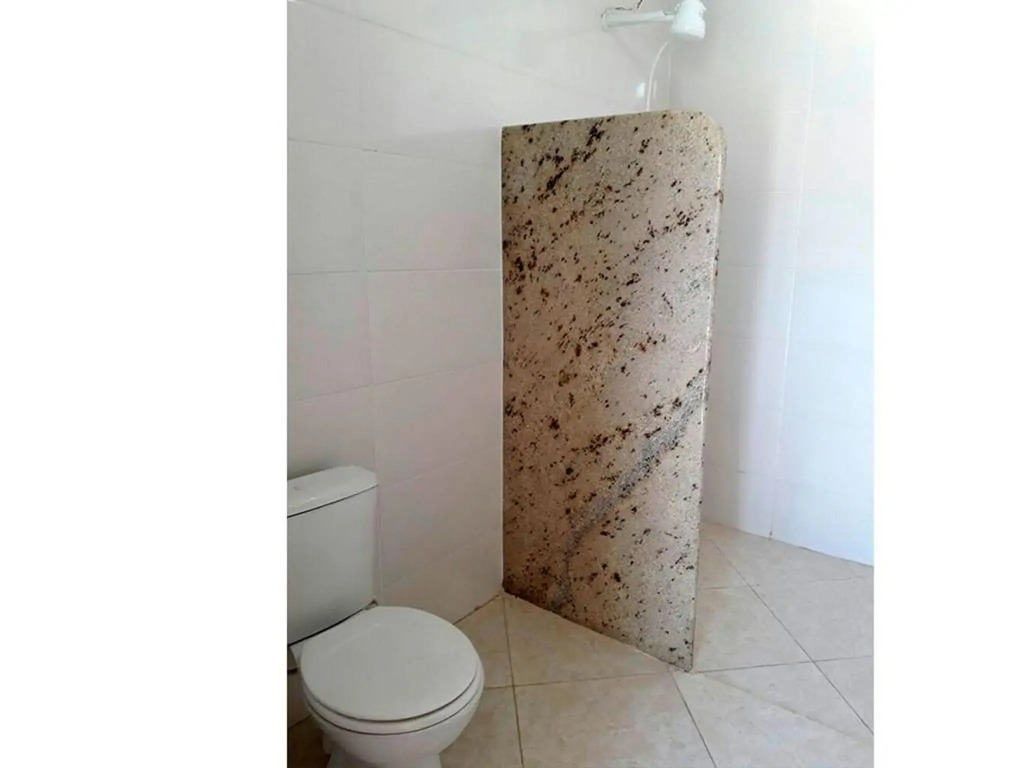 Casa Paraná com 8 quartos acomoda até 40 pessoas