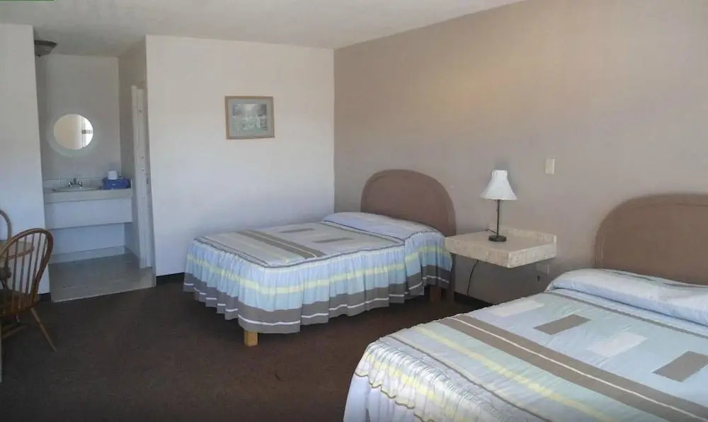 Hotel Regis Consulado Ciudad Juarez.