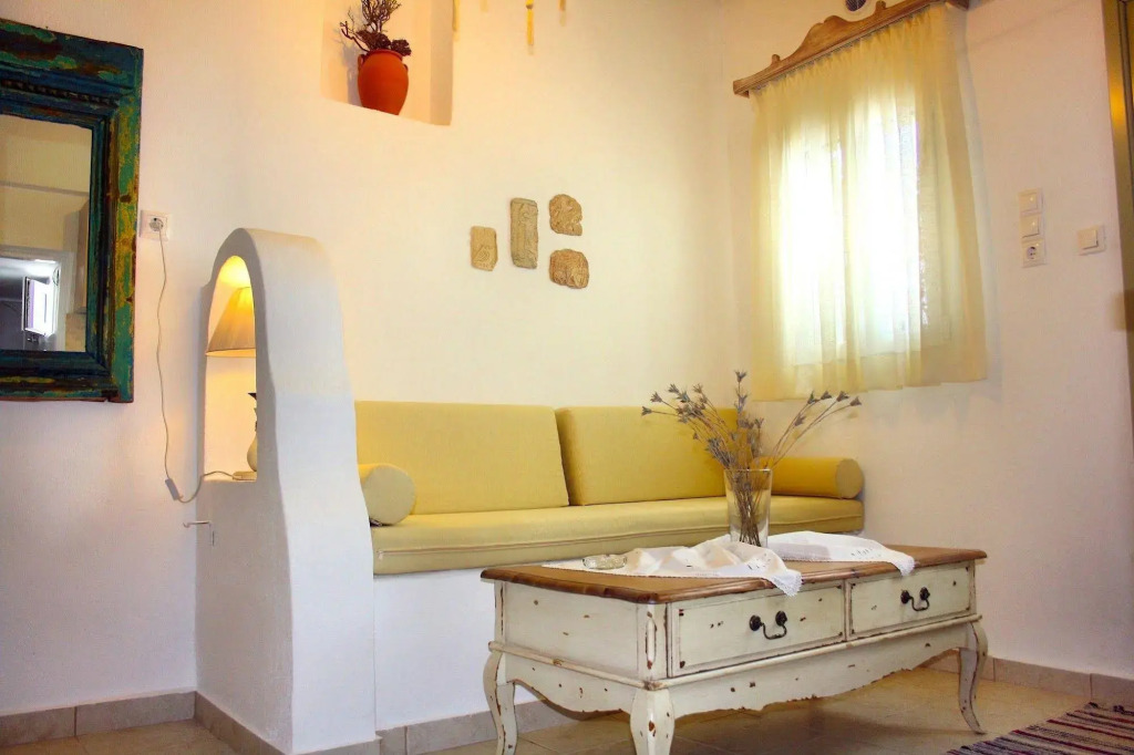 Mariakis Studios