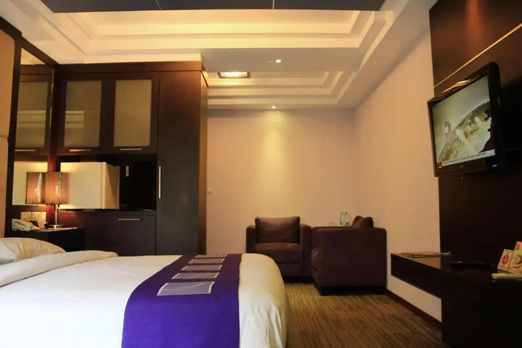 Metro Hotel Jababeka