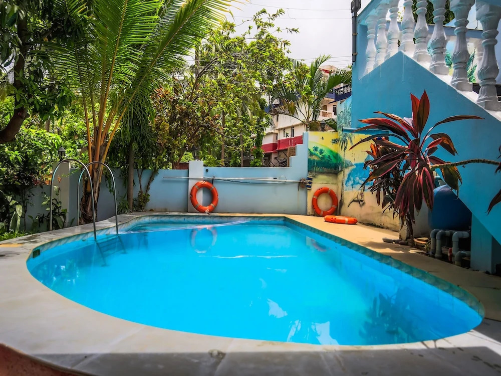 OYO 13747 Tanisha Guest house
