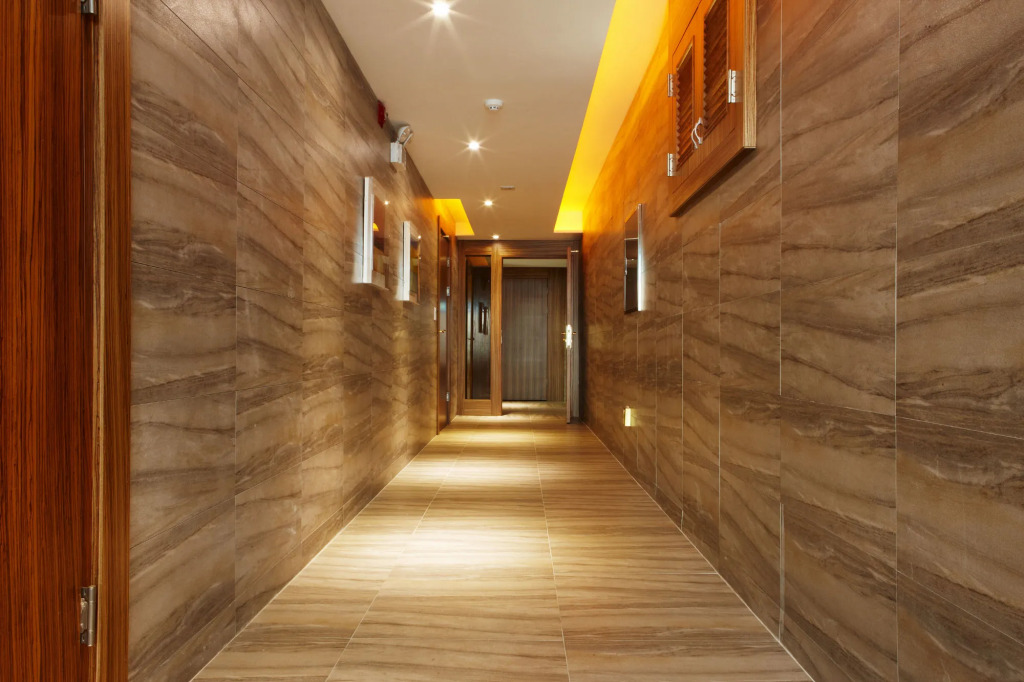 HS Tourist Hotel