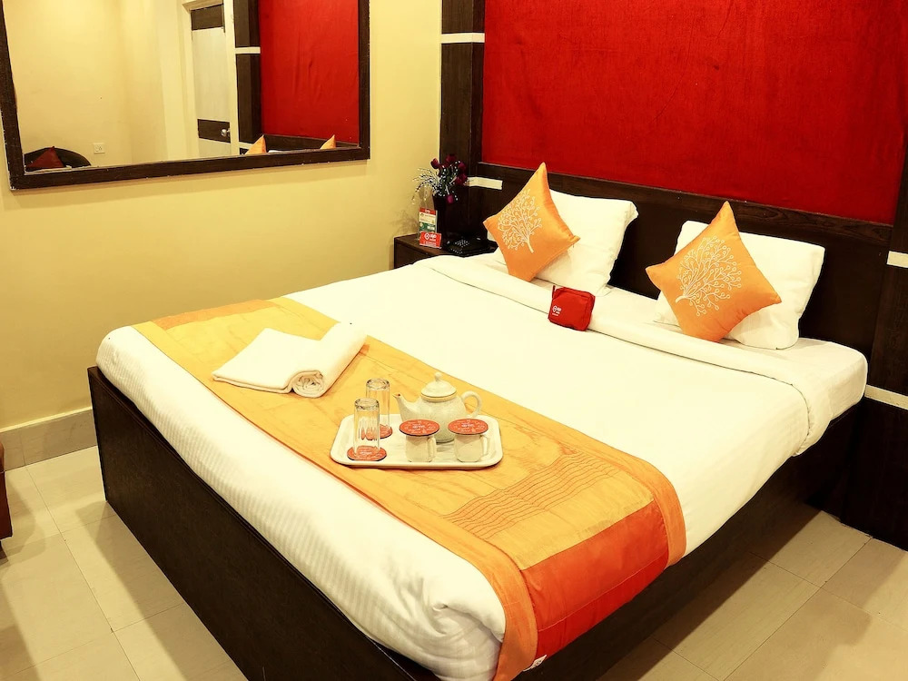 OYO 1058 Hotel Royal Garden