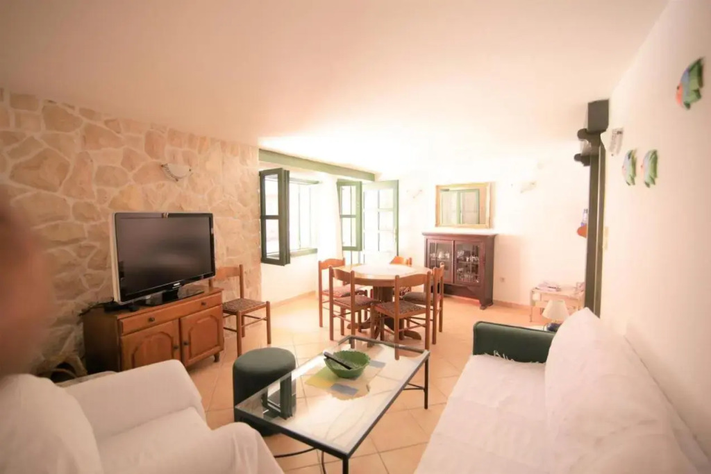 Holiday house Ljubica Tisno