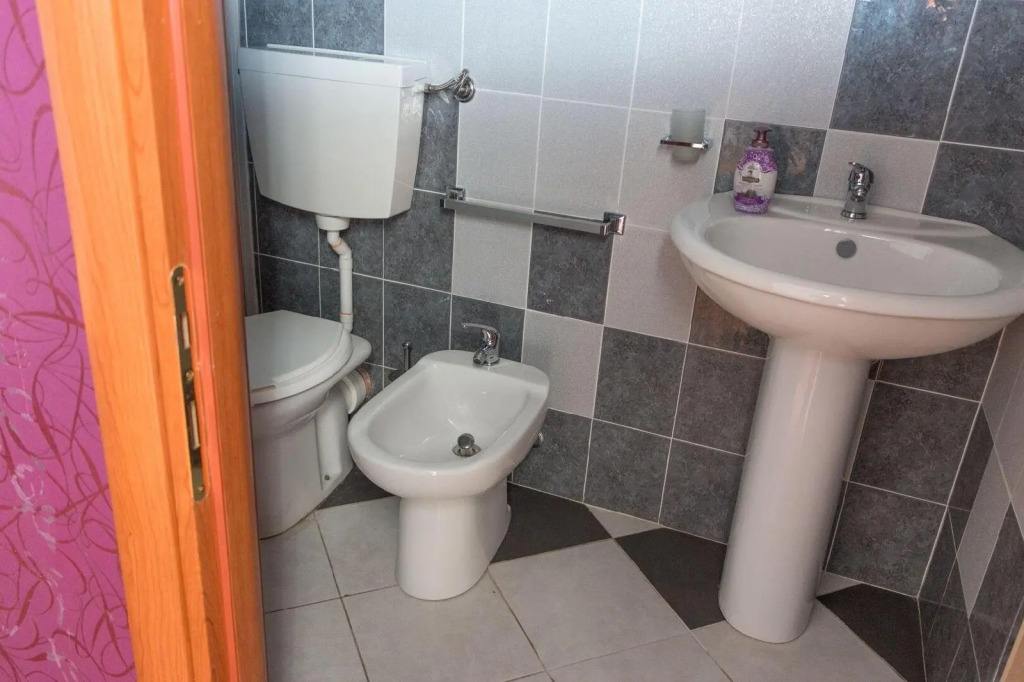 B&B Camelot