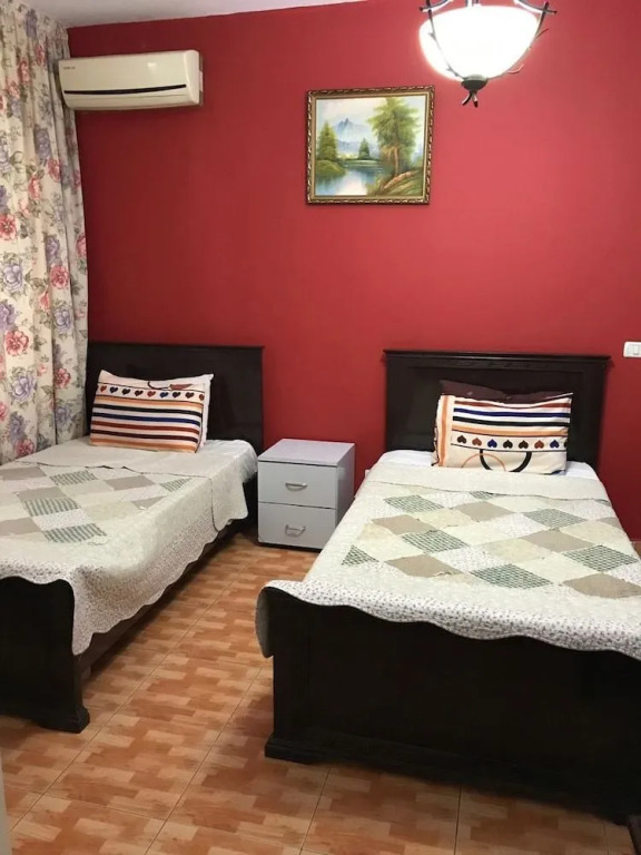 Weekend Furnished Apartments