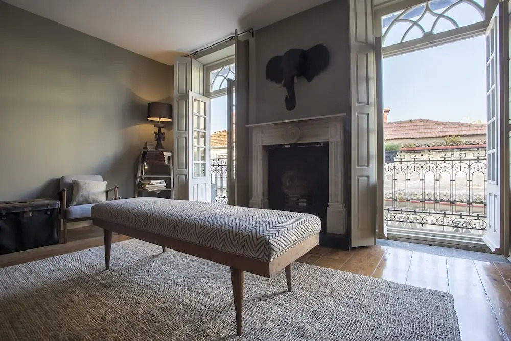 Nomad Town House