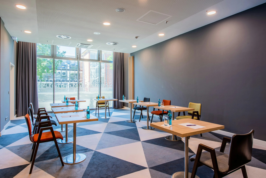 Premier Inn Köln City Süd