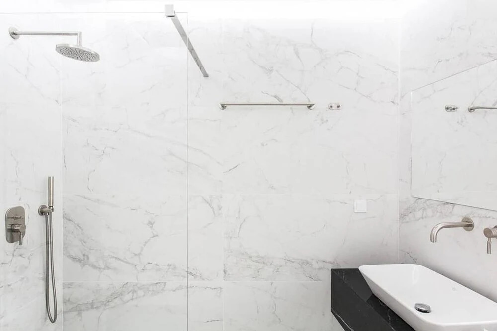 Stunning Renovation In Plaka For 4Guests