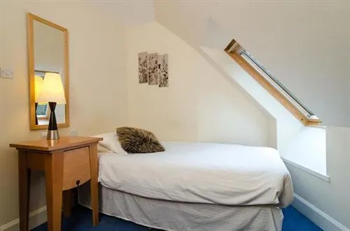 Edinburgh Lodges