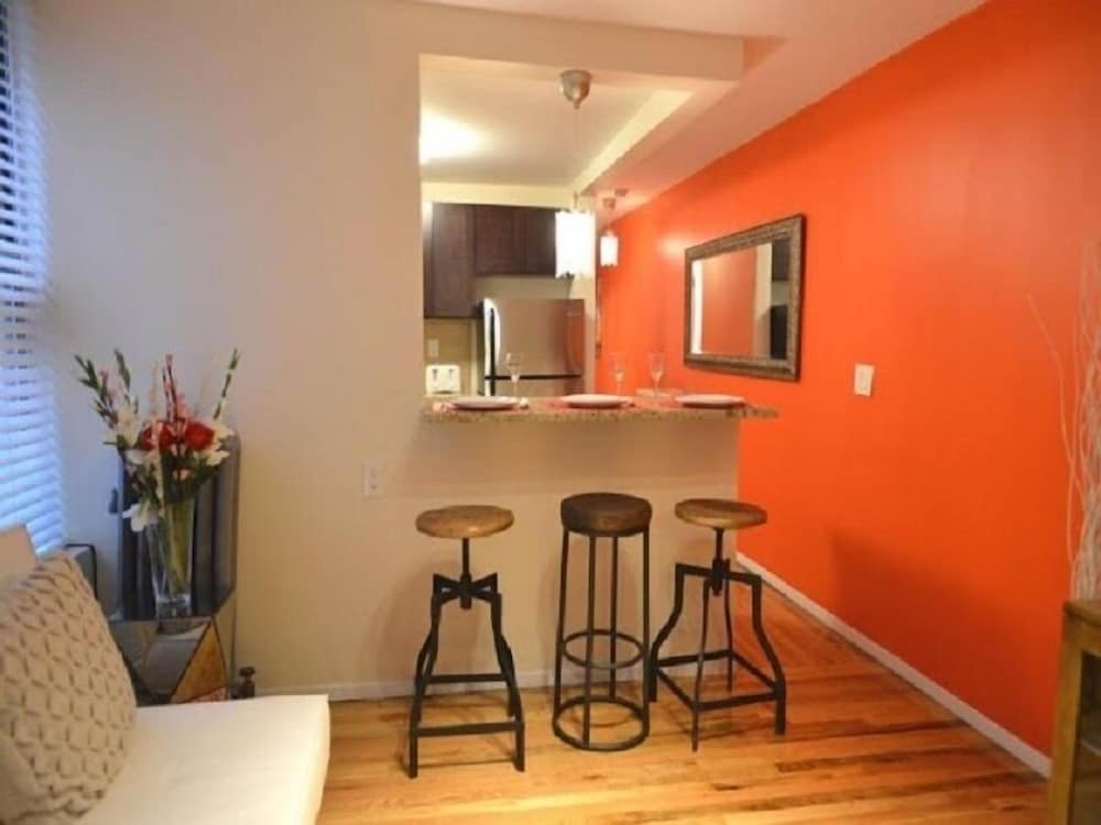 Hamilton Heights Stylish Apartments