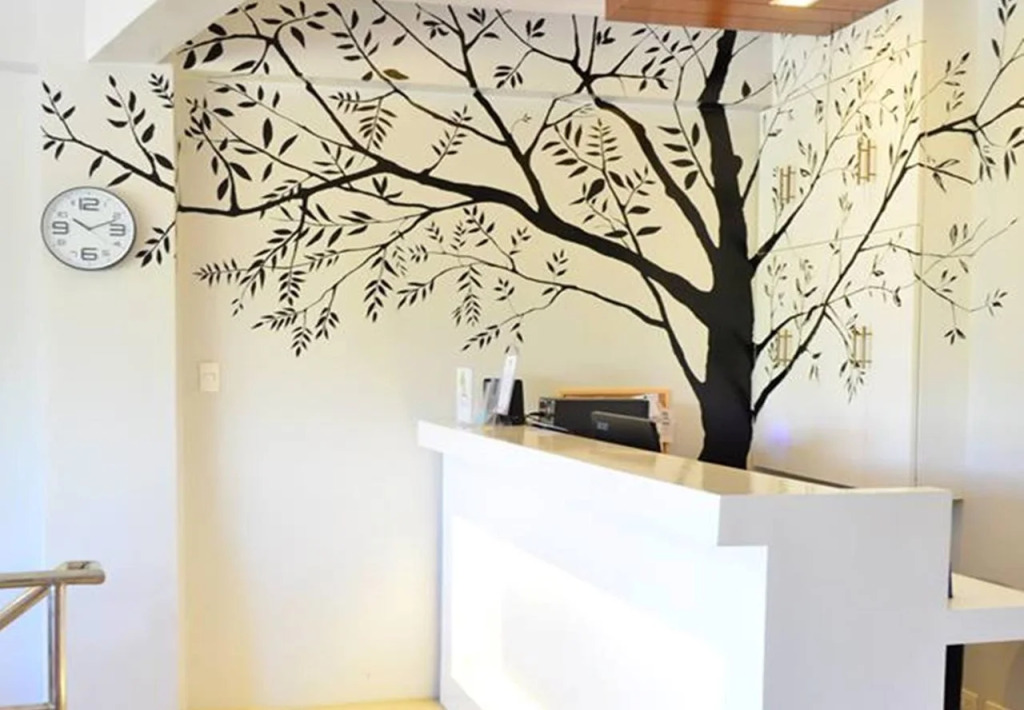 Tree House Inn