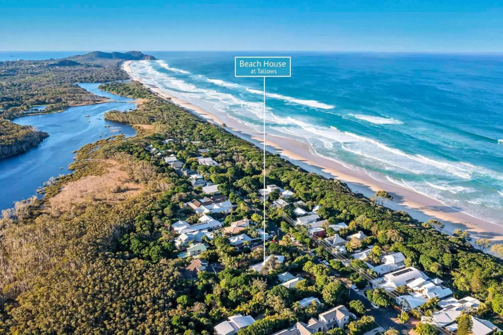 Beach House at Tallows - pet-friendly 4 BR retreat