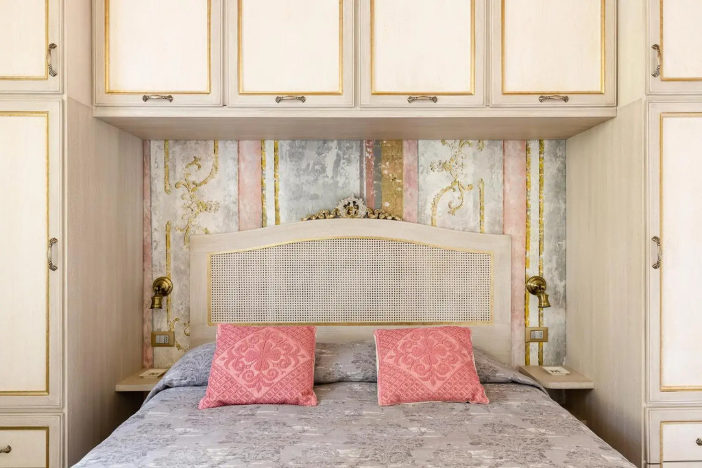 Ca Cappello Venice Apartment 1 with Canal View