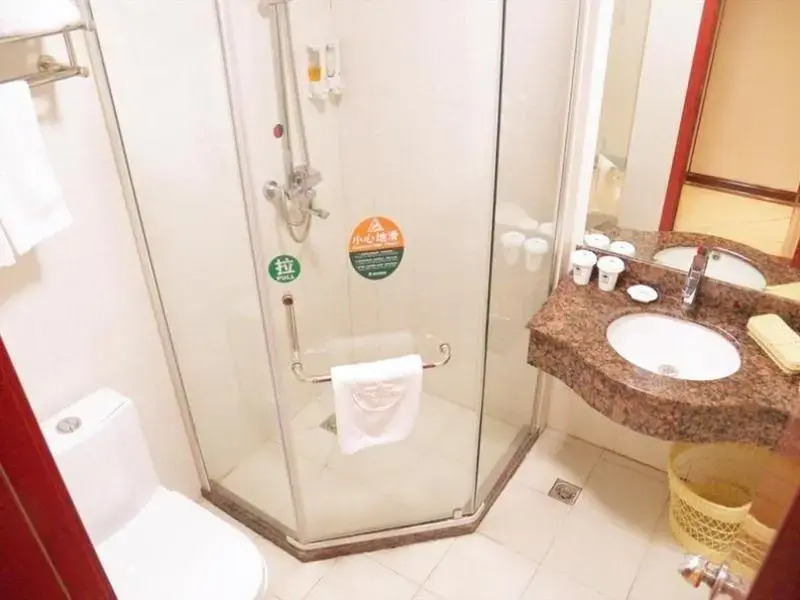GreenTree Inn Yangzhou Jiangdu Development Zone Daqiao Town Express Hotel