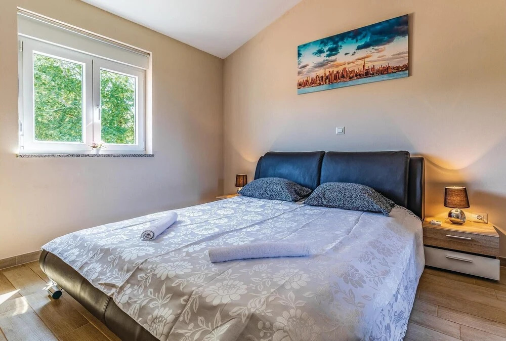 Amazing Home in Jasenovica With Wifi, Outdoor Swimming Pool and 4 Bedrooms
