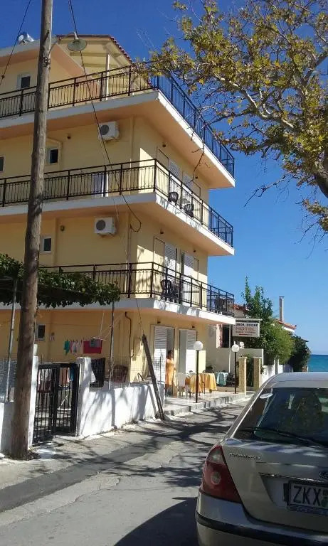 Poros House Hotel