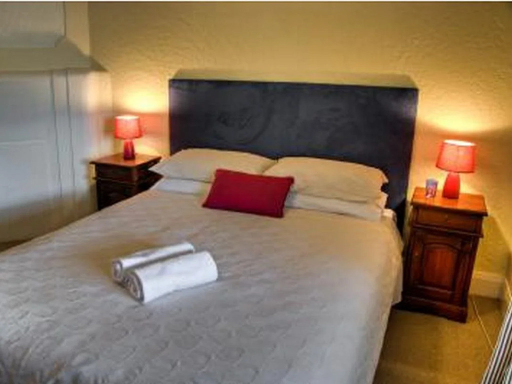 Highbury Apartments