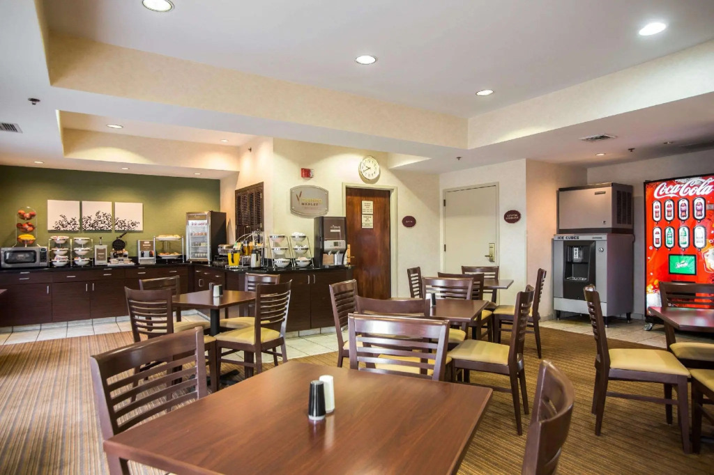 Garner Hotel Sumter Northwest by IHG