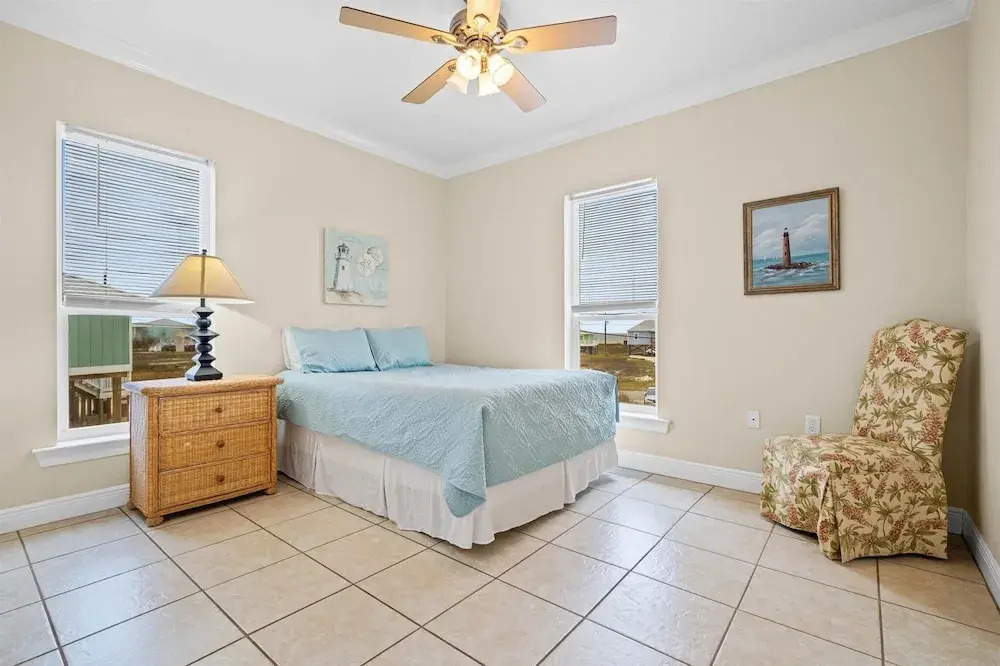 Off The Hook - Very Private Lot With Amazing Gulf Views Perfect For Your Family Beach Vacation 4 Bedroom Home by RedAwning