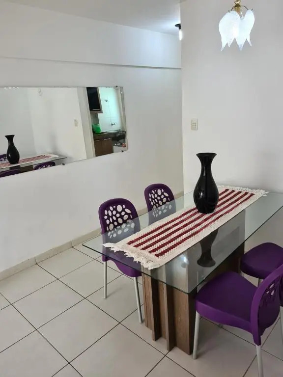 Grande Apartamento 2/4 beira-mar