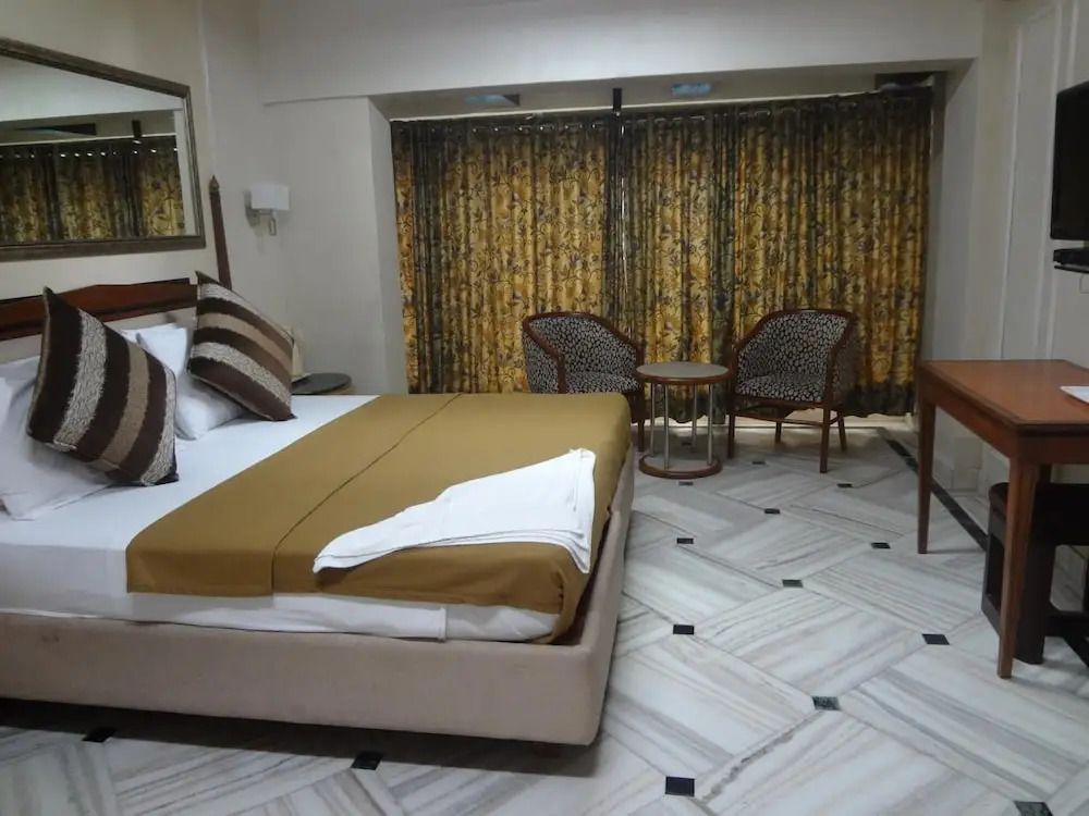 Royal Park Hotel Dockyard