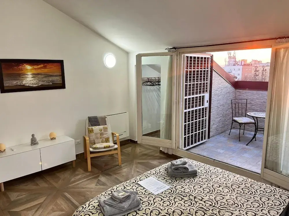 b&b Center Gallery