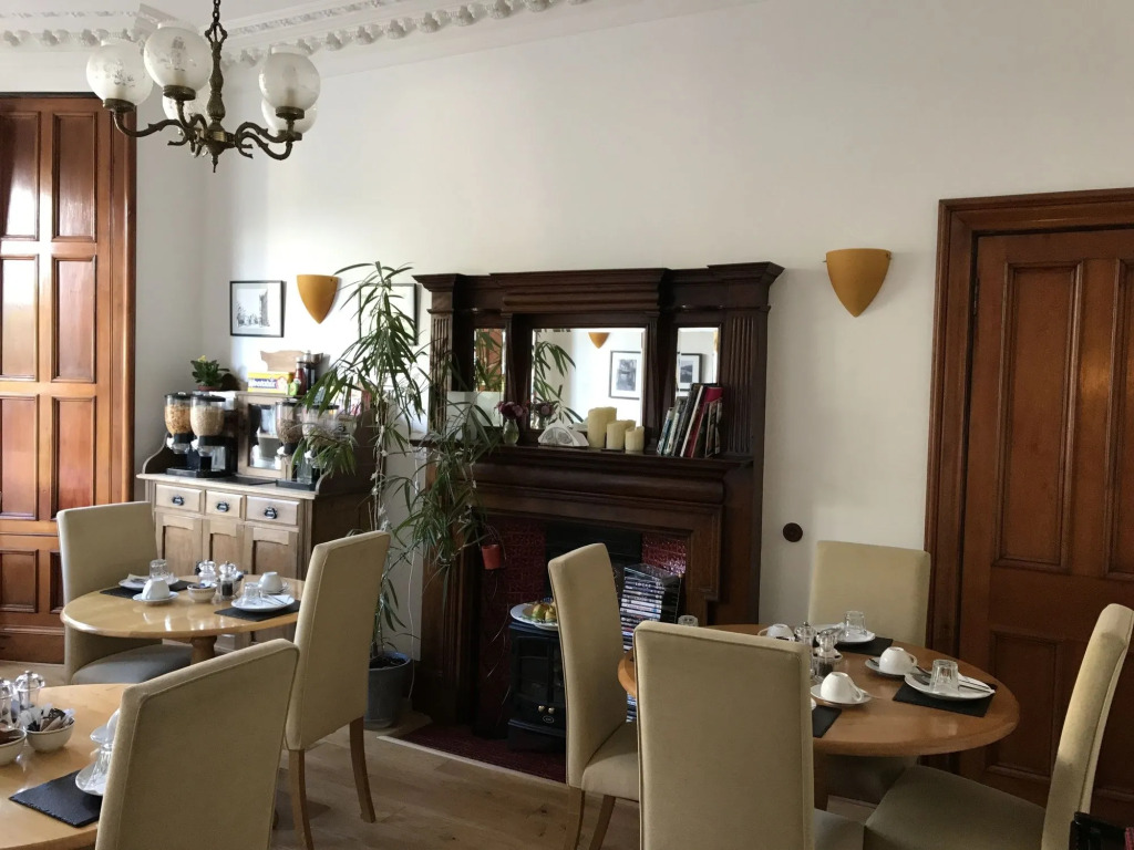 Canadale Guest House