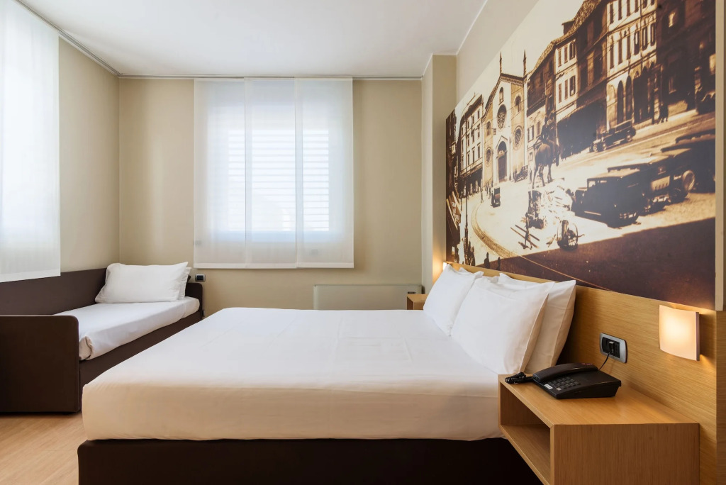 B&B HOTEL Milano La Spezia