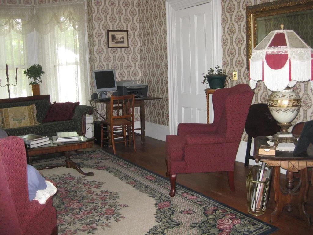 The Bridges Inn at Whitcomb House B&B