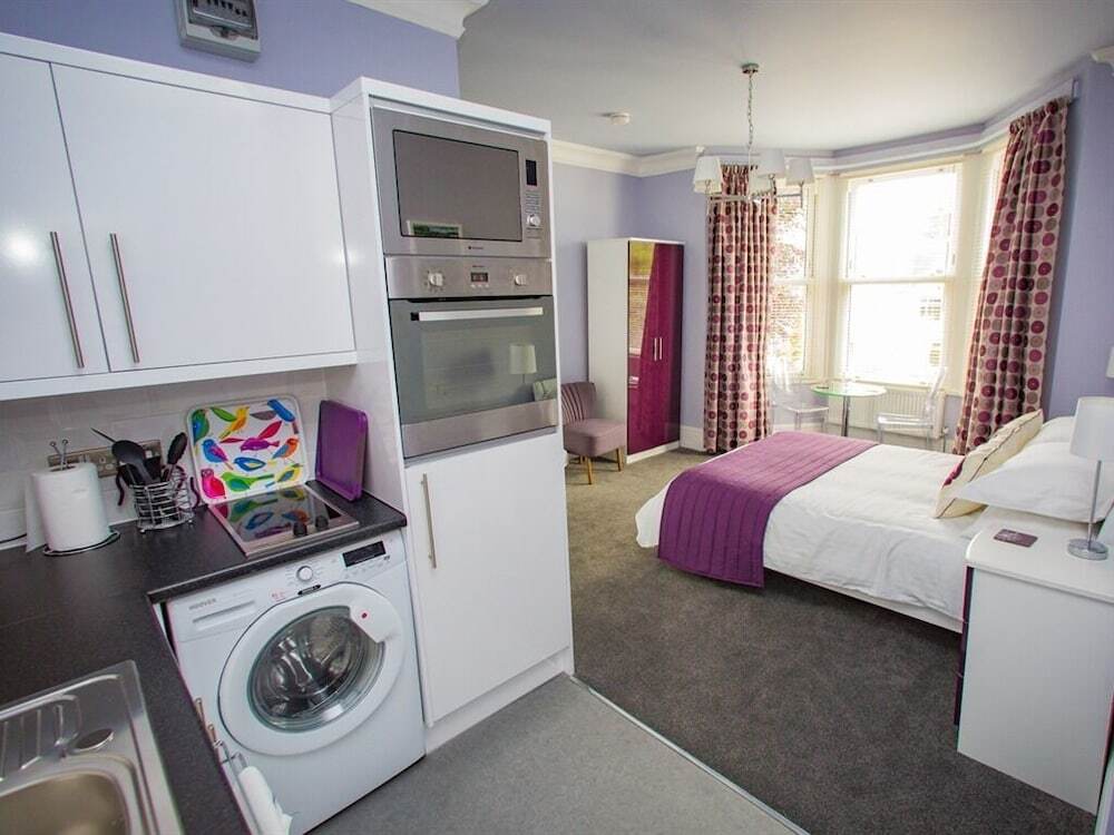 Studios At Glenthorne