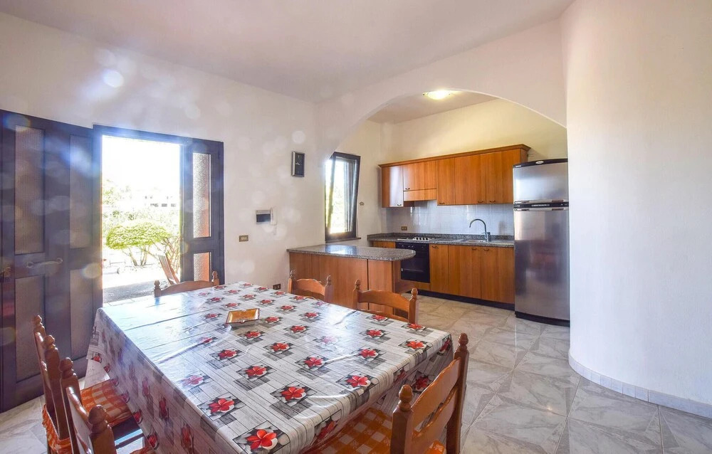Nice Apartment in Ricdi With Wifi and 2 Bedrooms