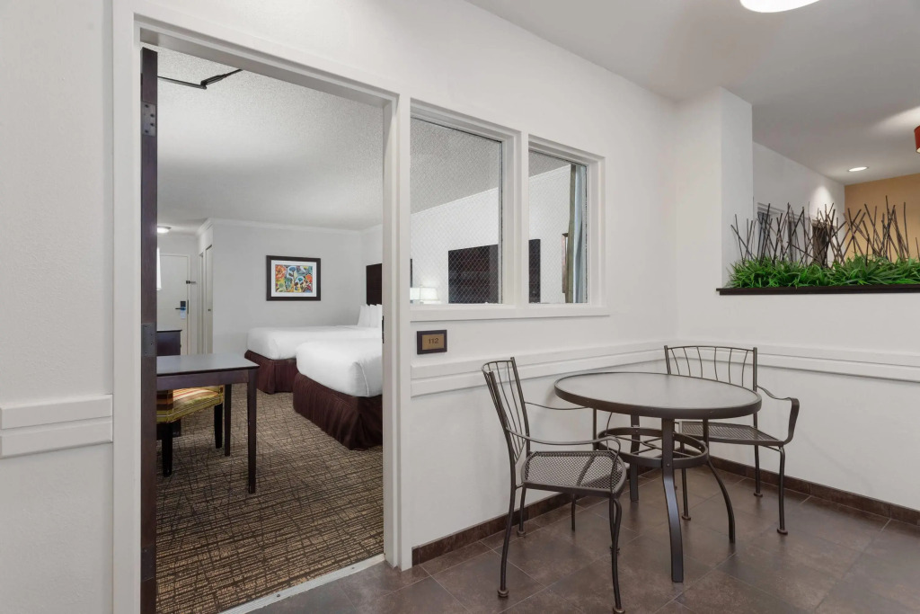 Wyndham Minneapolis South Burnsville