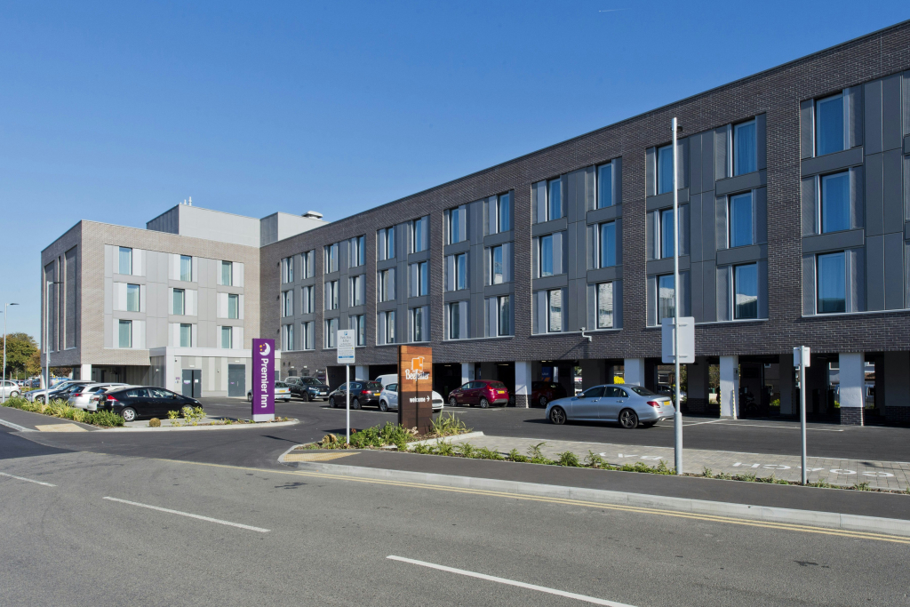 Premier Inn London Hayes Heathrow - Hyde Park
