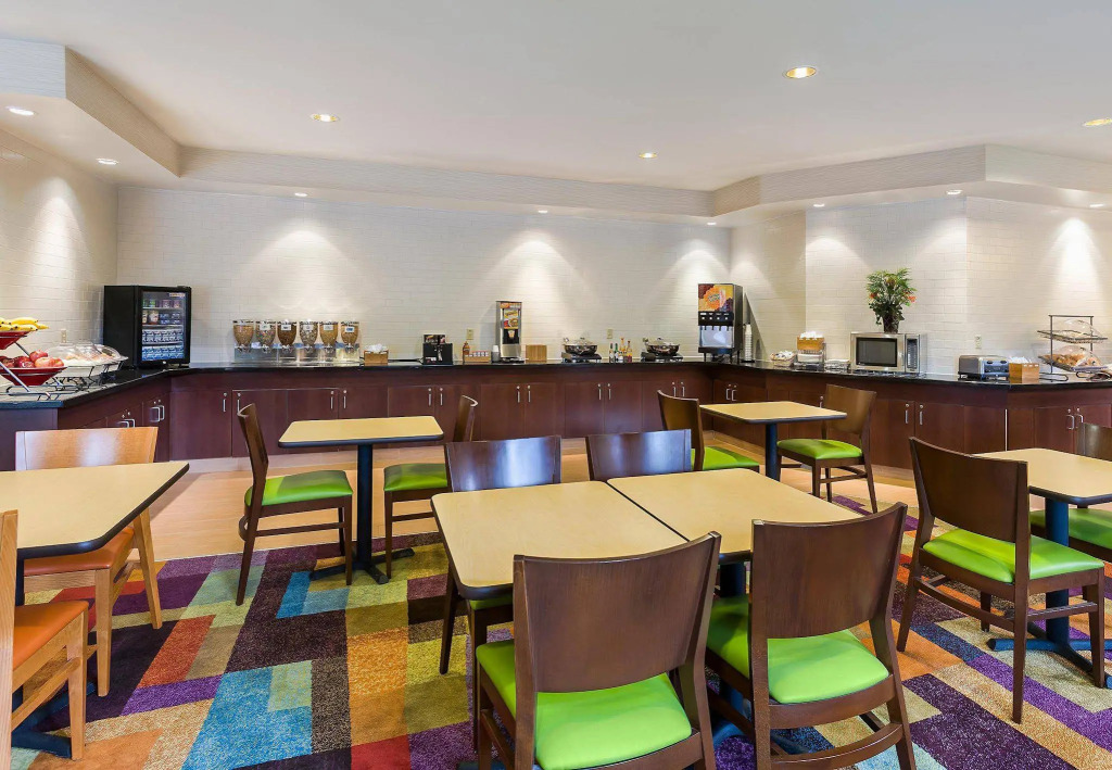 Fairfield Inn & Suites Dallas Park Central