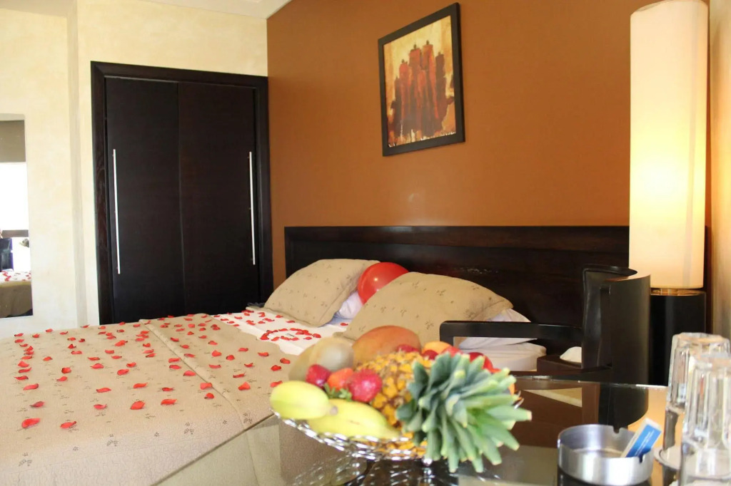 Sunrise Hotel