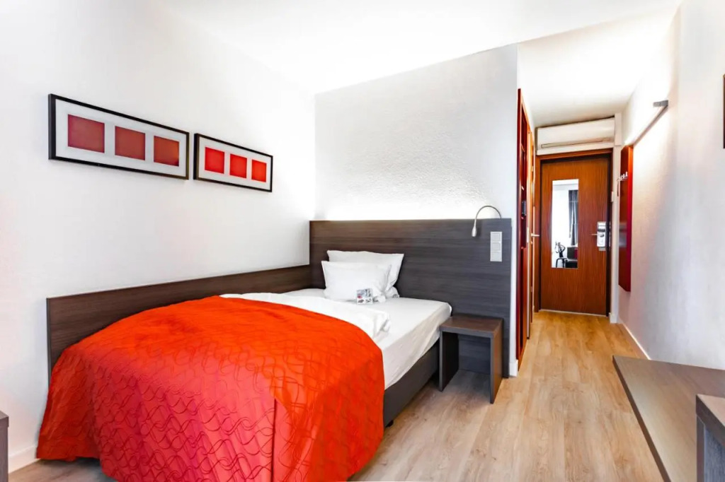 Art & Business Hotel