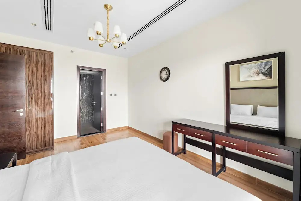 Elite Studio with Burj Khalifa & Pool View