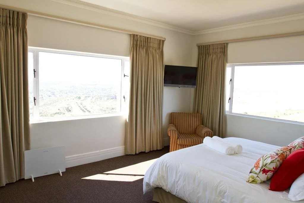 Mountain View Manor