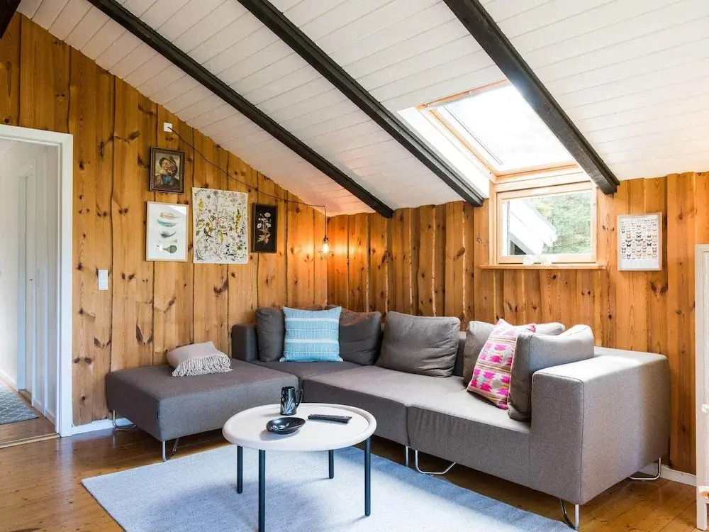6 Person Holiday Home in Blavand