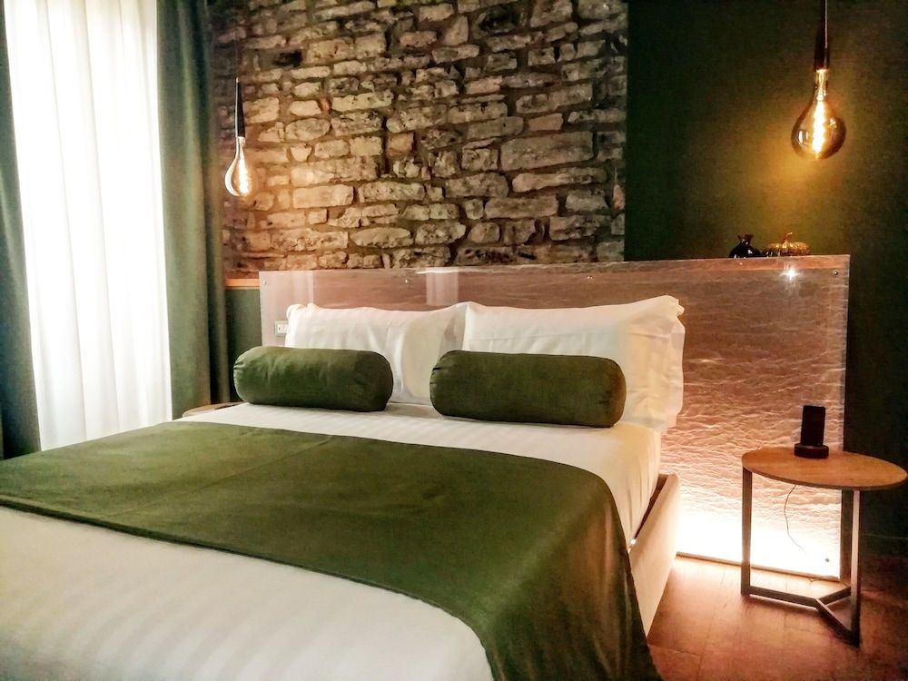 73 Boutique Hotel