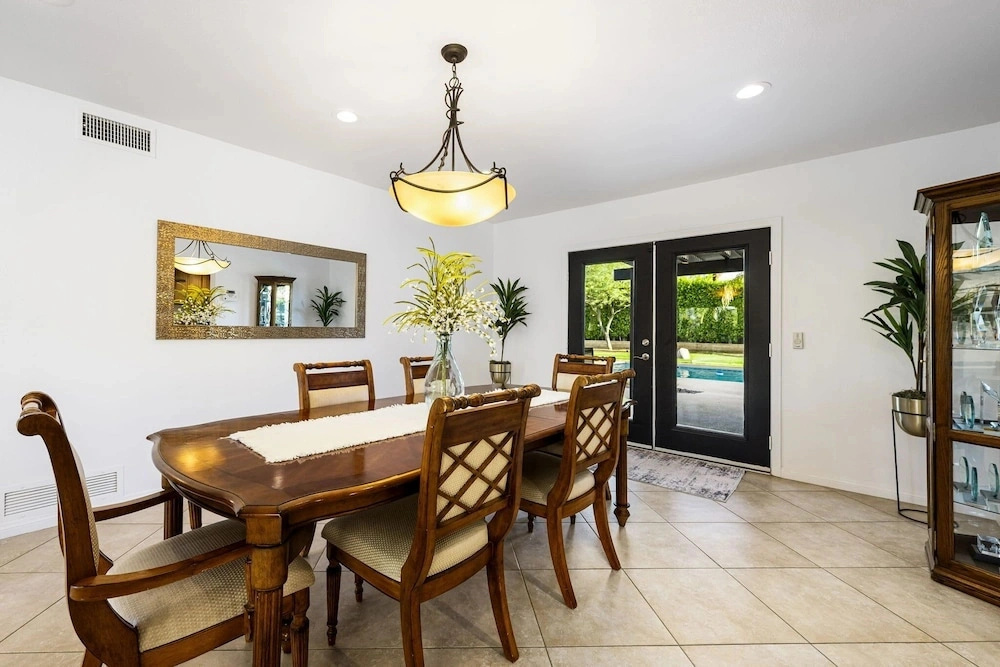 Relaxing Retreat in South Palm Desert