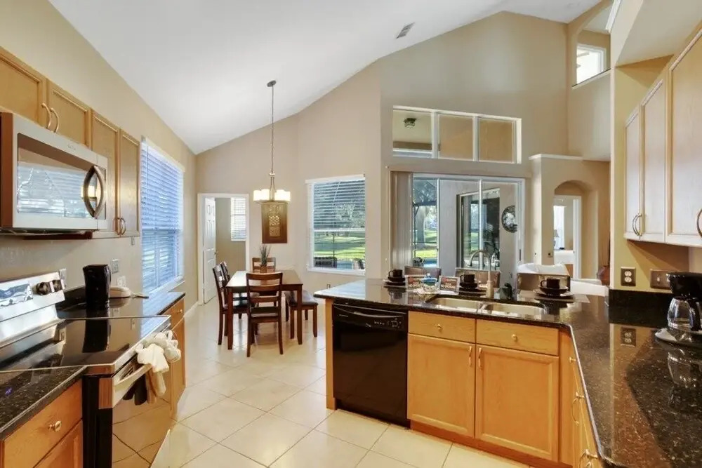 Luxury 6-bed South Facing Pool Homes In A Resort 6 Bedroom Villa by Redawning